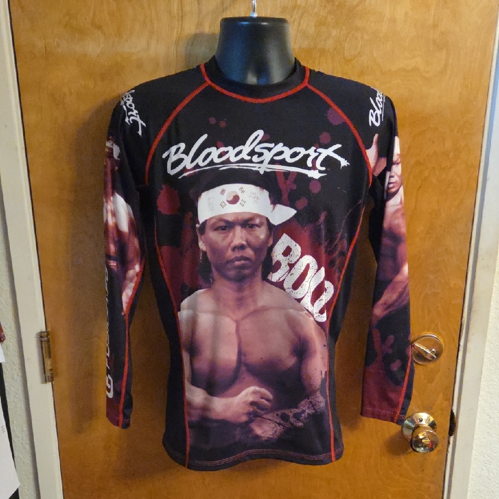Fusion Fight Gear Bloodsport Bolo BJJ Rash Guard Compression Shirt Size Large